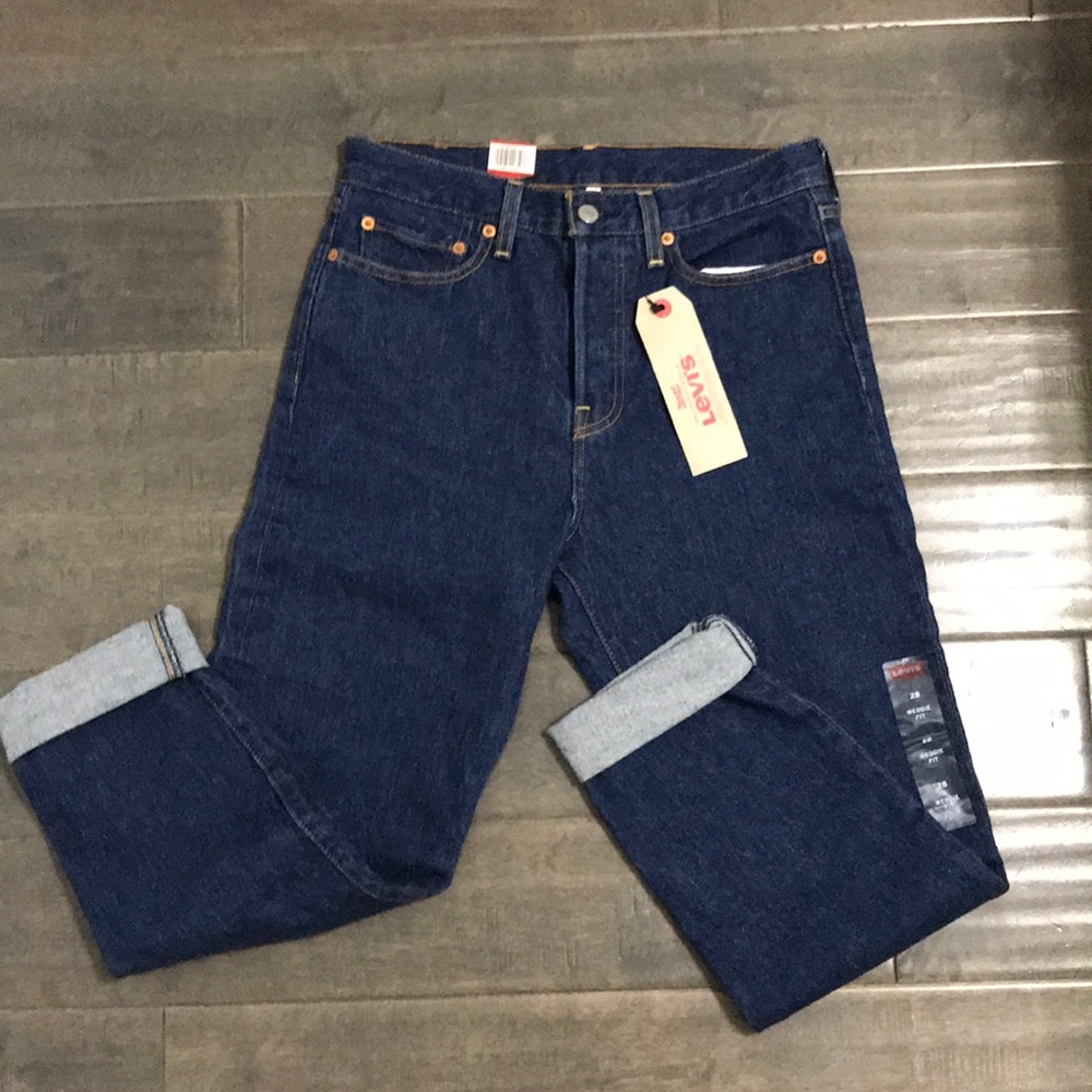 Levis Wedgie Fit Jeans